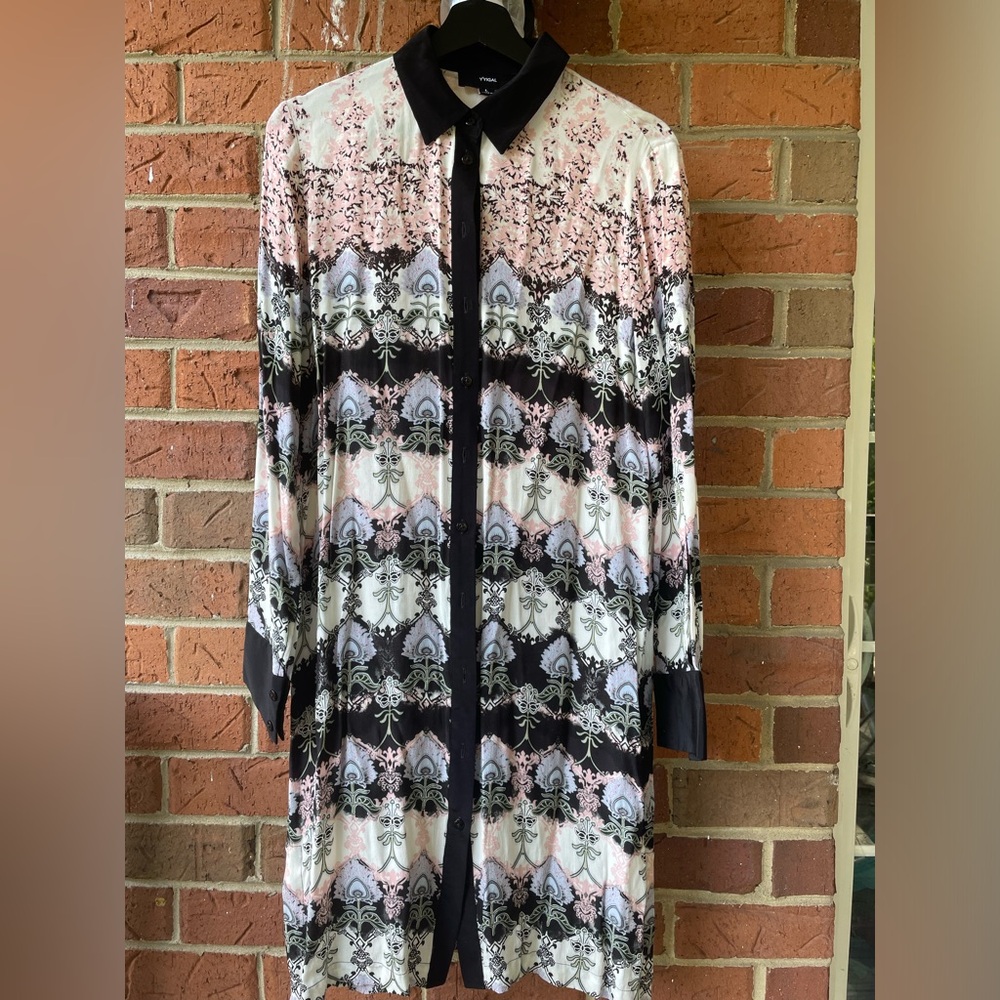 YYGAL woman blouse Sz L